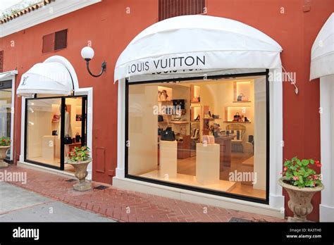 capri louis vuitton